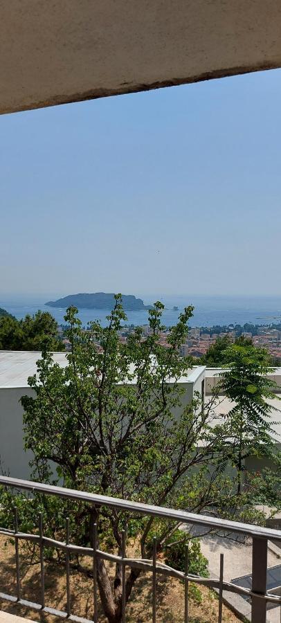 Vesna'S Dream Apartamento Budva Exterior foto